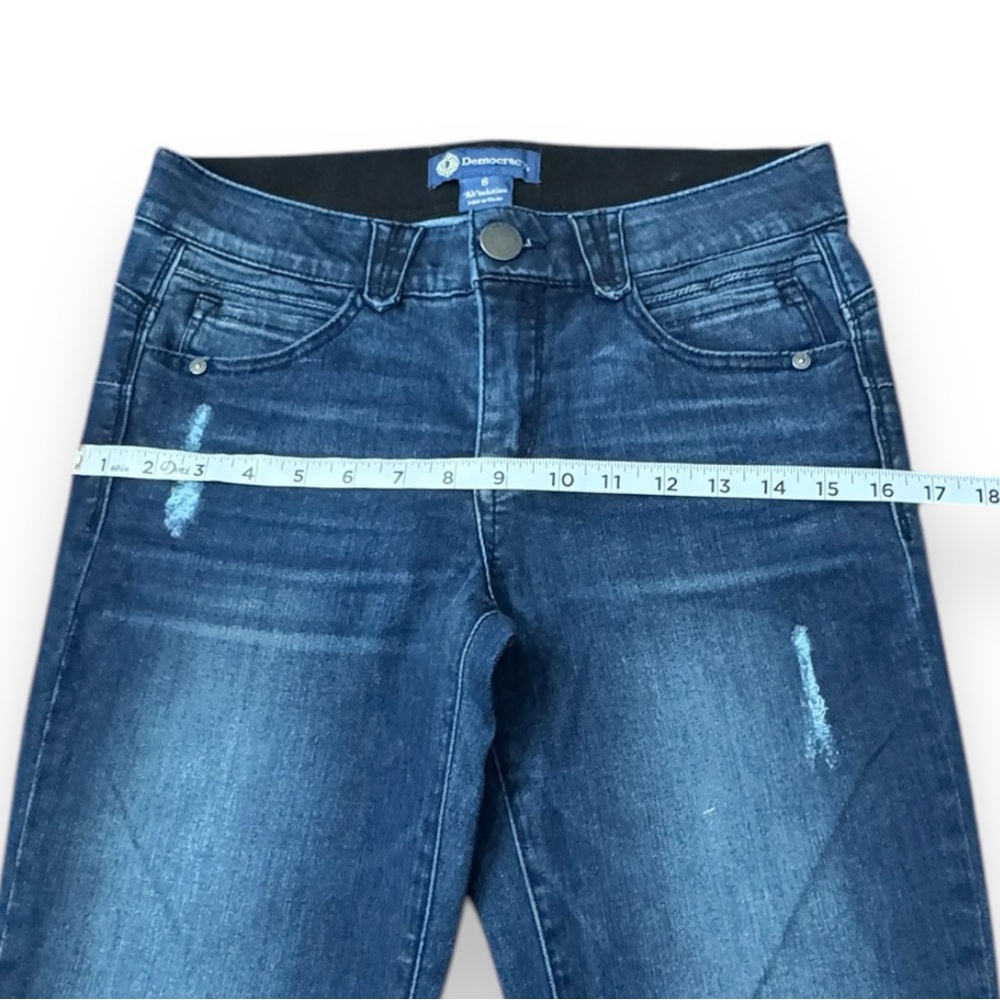 Democracy Luxe "Ab" Solution Booty Lift Jegging Distressed Denim Jeans Women’s 6 - Picture 7 of 16